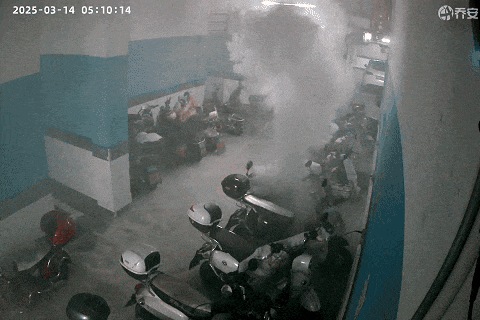 19867b99fd411160fc819b31f101d23f.gif